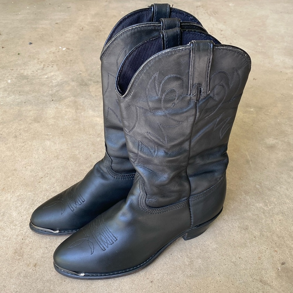 EUC Ladies Durango western pull on boots black leather size 8.5